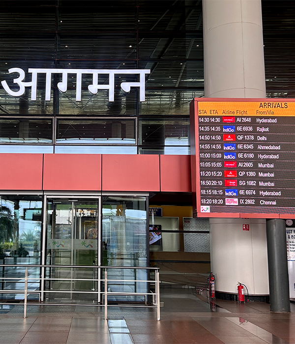 live flight information